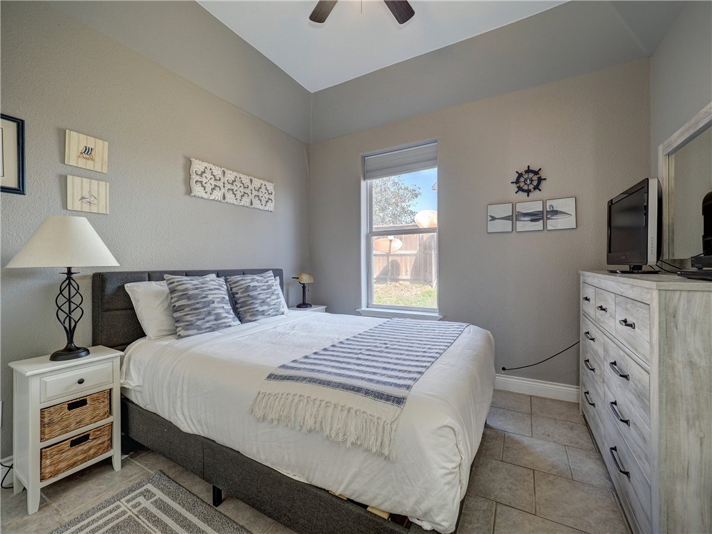 1833 S 11th St F2 Port Aransas TX 78373