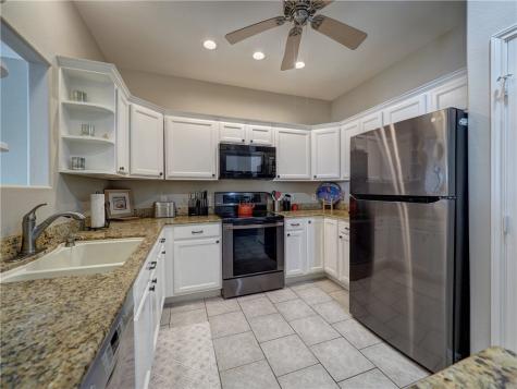 1833 S 11th Street F2 Port Aransas TX 78373