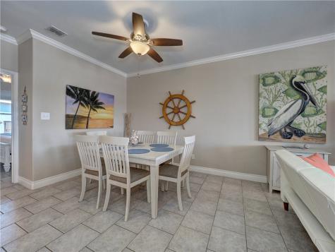 1833 S 11th Street F2 Port Aransas TX 78373
