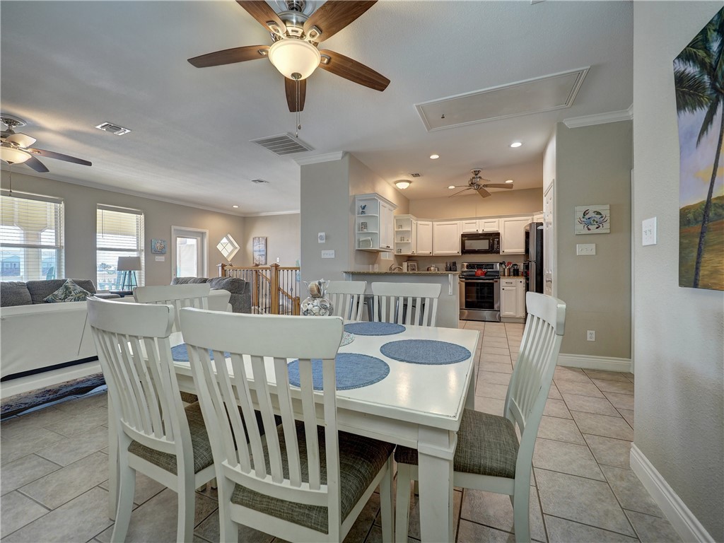 1833 S 11th St F2 Port Aransas TX 78373