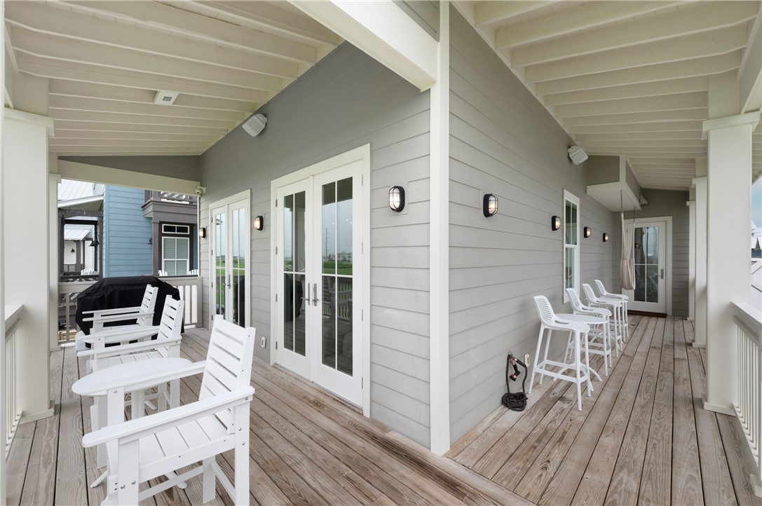 180 Sunset Avenue Port Aransas TX 78373