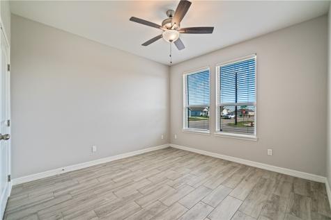 100 Speargrass Odem TX 78370