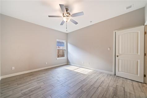 100 Speargrass Odem TX 78370