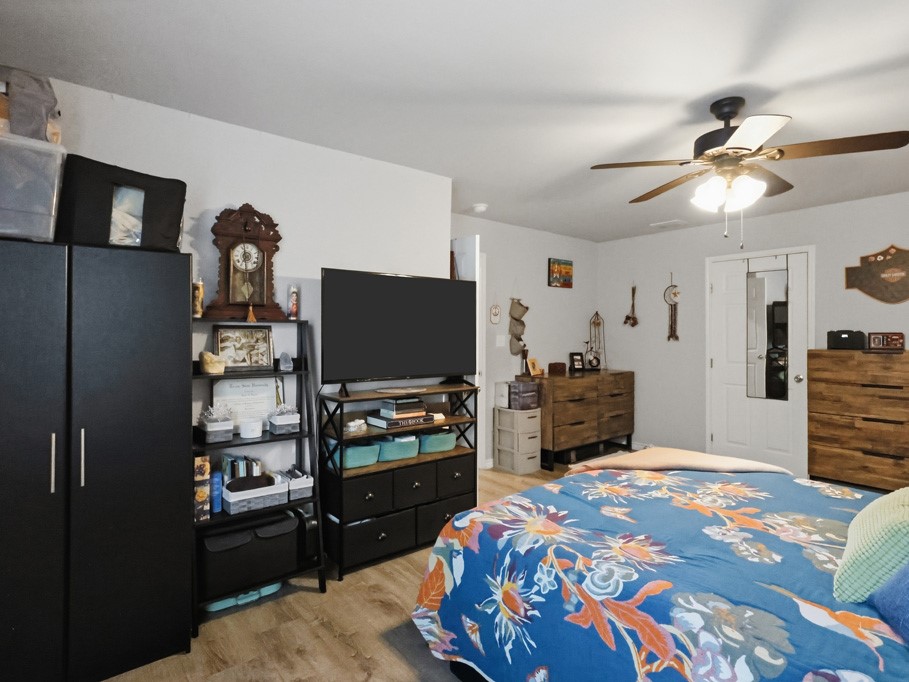 2111 Lone Star Rockport TX 78382