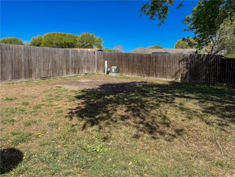 1023 Southcliff Drive Portland TX 78374