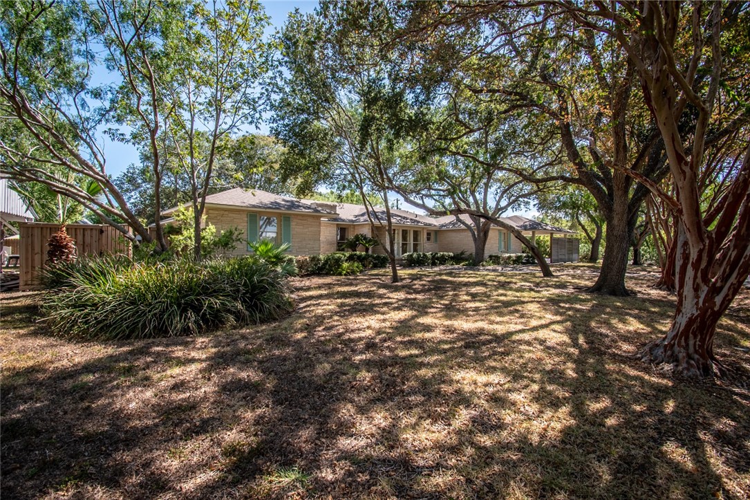 155 Santa Barbara Street Corpus Christi TX 78411