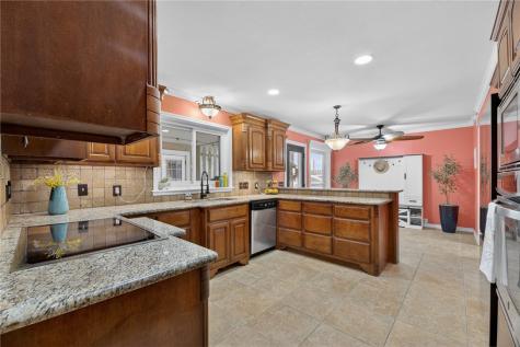 1010 Cairo Drive Corpus Christi TX 78412