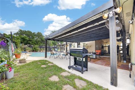 1010 Cairo Drive Corpus Christi TX 78412