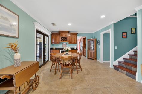 1010 Cairo Drive Corpus Christi TX 78412
