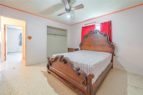 206 S Minneapolis Street Beeville TX 78102