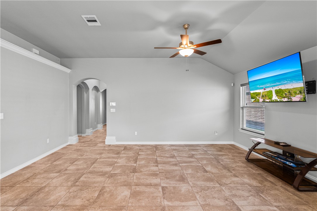 9514 English Oak Drive Corpus Christi TX 78410