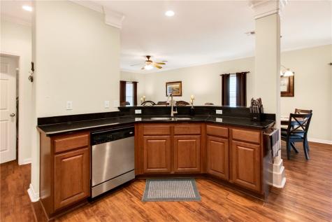6042 Natchez Drive Corpus Christi TX 78414
