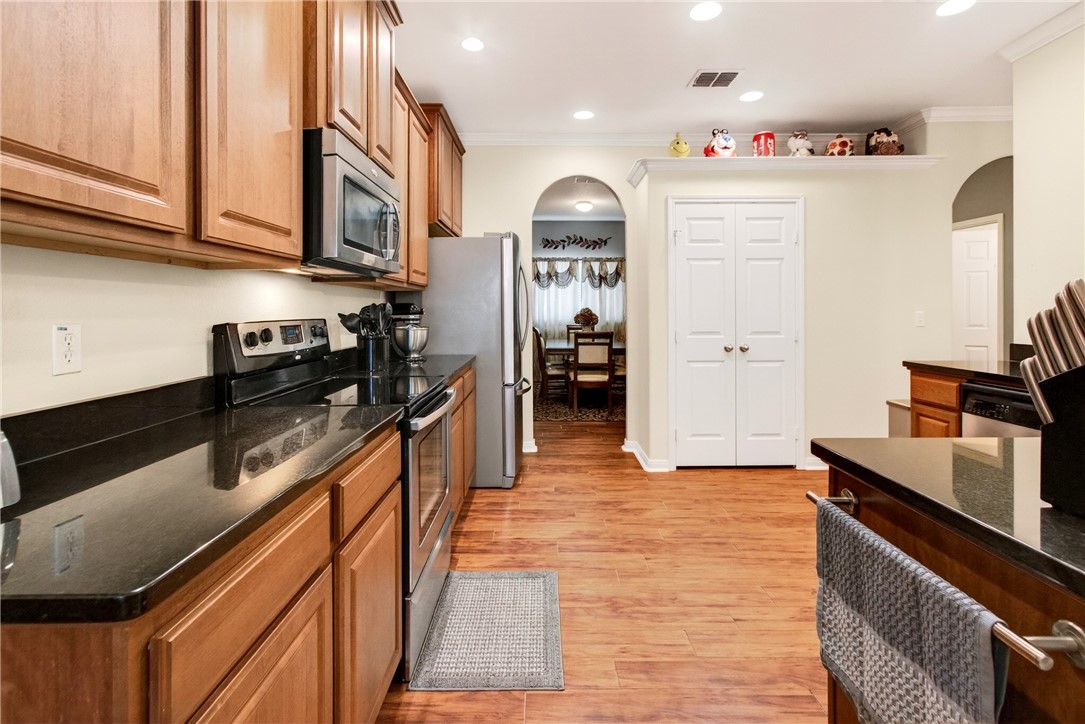 6042 Natchez Drive Corpus Christi TX 78414
