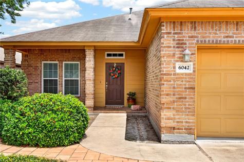 6042 Natchez Drive Corpus Christi TX 78414
