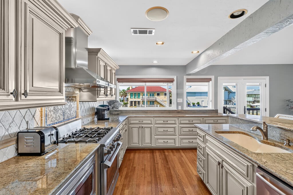2 Spoonbill Rockport TX 78382