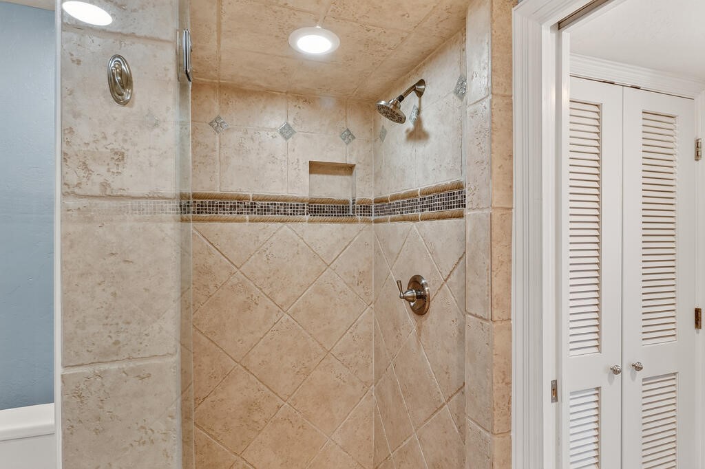 2 Spoonbill Rockport TX 78382