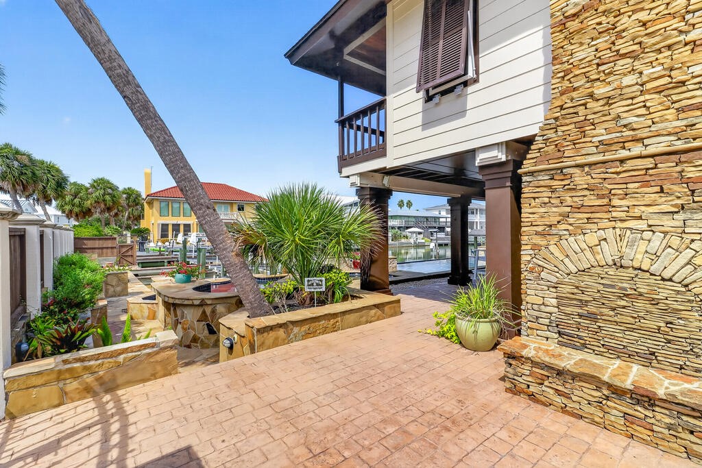 2 Spoonbill Rockport TX 78382