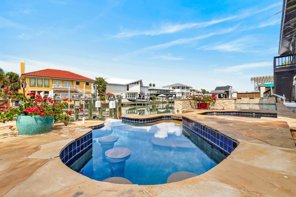 2 Spoonbill Rockport TX 78382