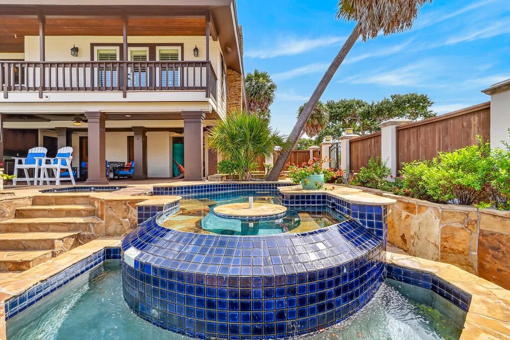 2 Spoonbill Rockport TX 78382