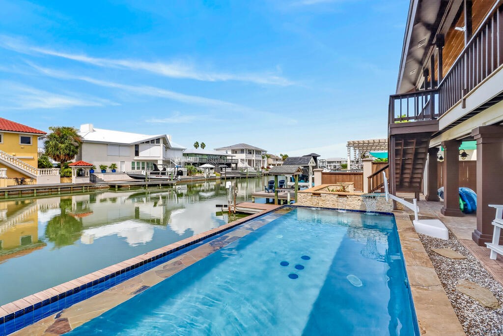 2 Spoonbill Rockport TX 78382