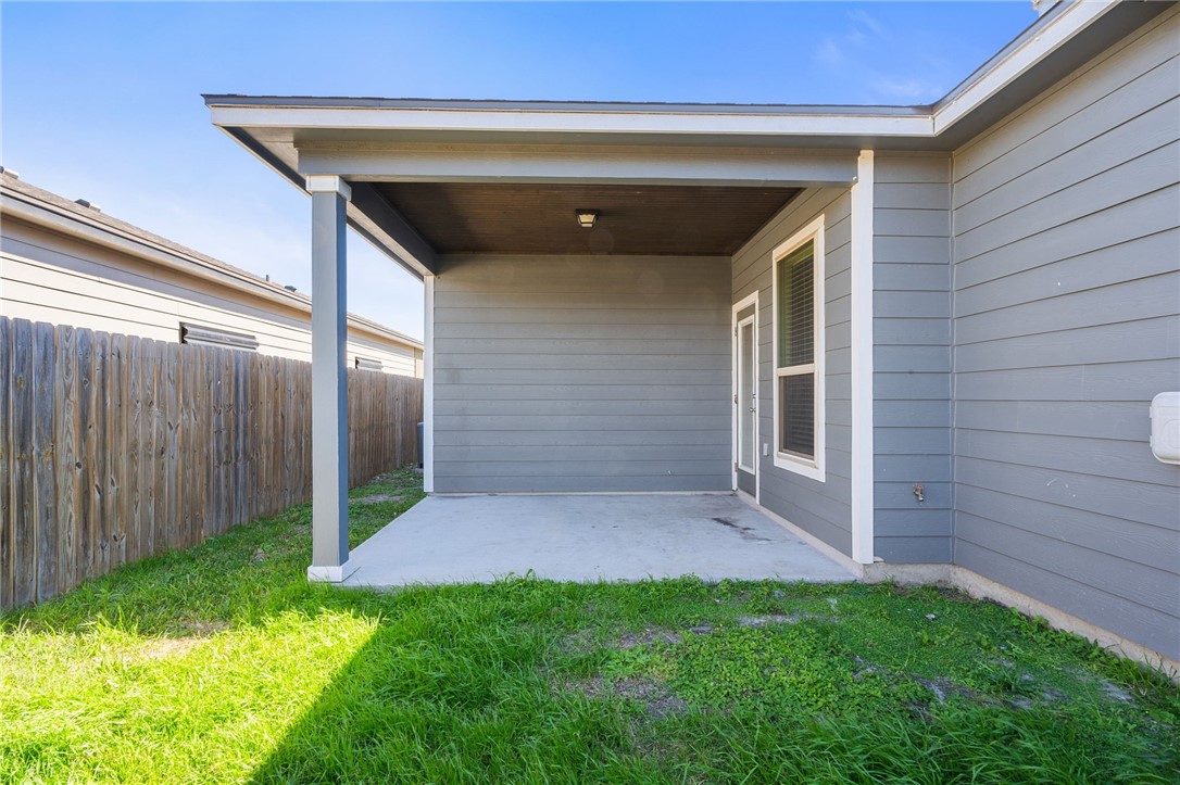 2225 Crystal Bay Drive Corpus Christi TX 78414
