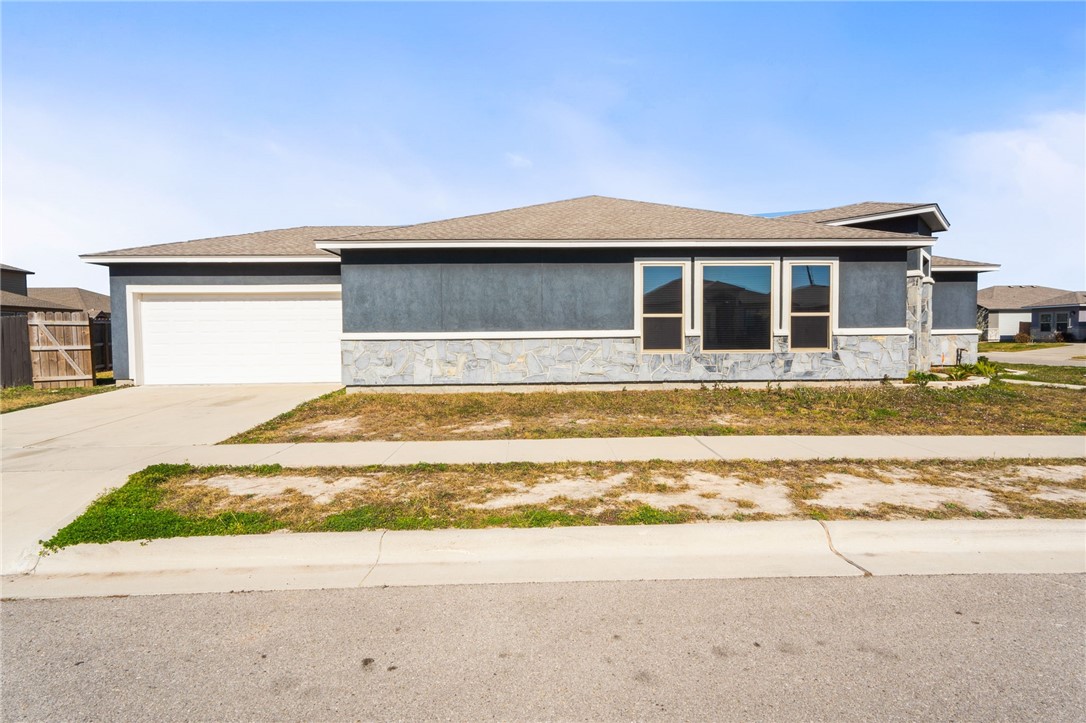 2225 Crystal Bay Drive Corpus Christi TX 78414