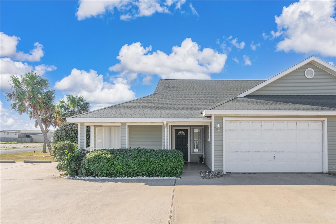 15649 Palmira Ave A Corpus Christi TX 78418