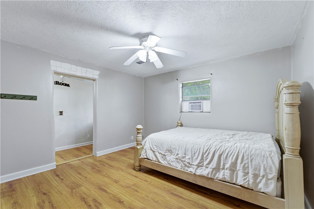 1221 Encino Drive Pleasanton TX 78064