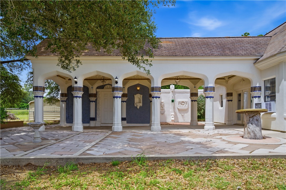 1221 Encino Drive Pleasanton TX 78064