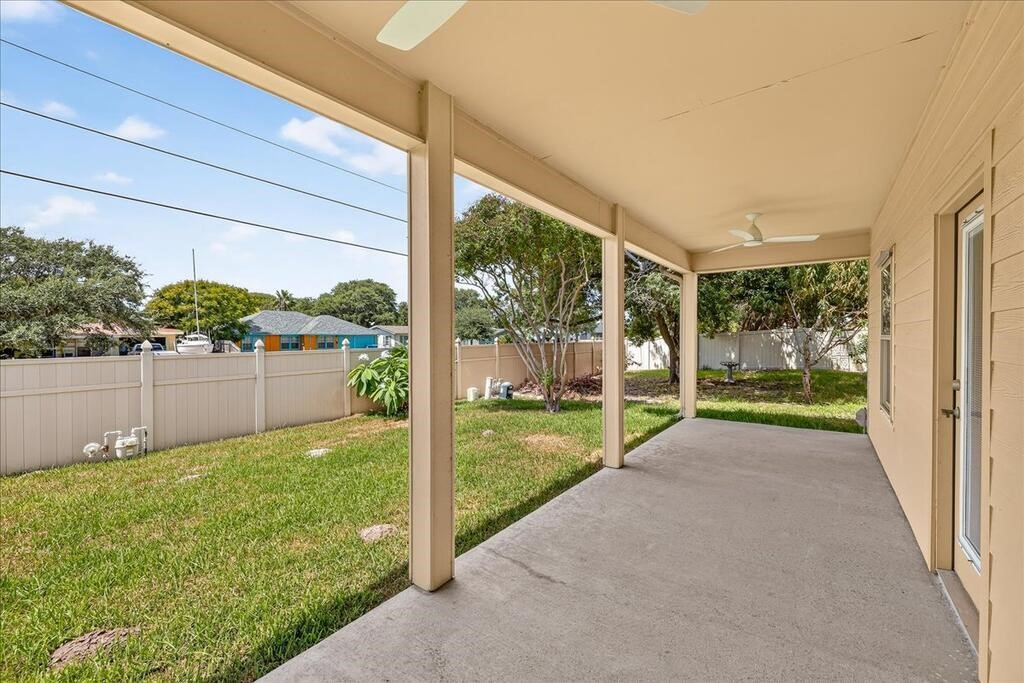 18 Olde Towne Highway Rockport TX 78382
