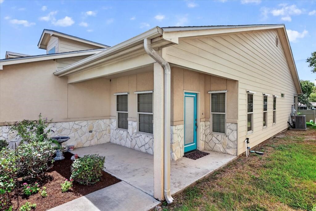 18 Olde Towne Highway Rockport TX 78382