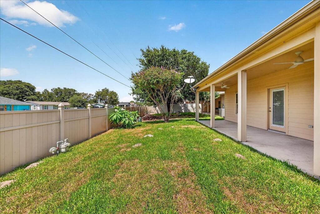 18 Olde Towne Highway Rockport TX 78382
