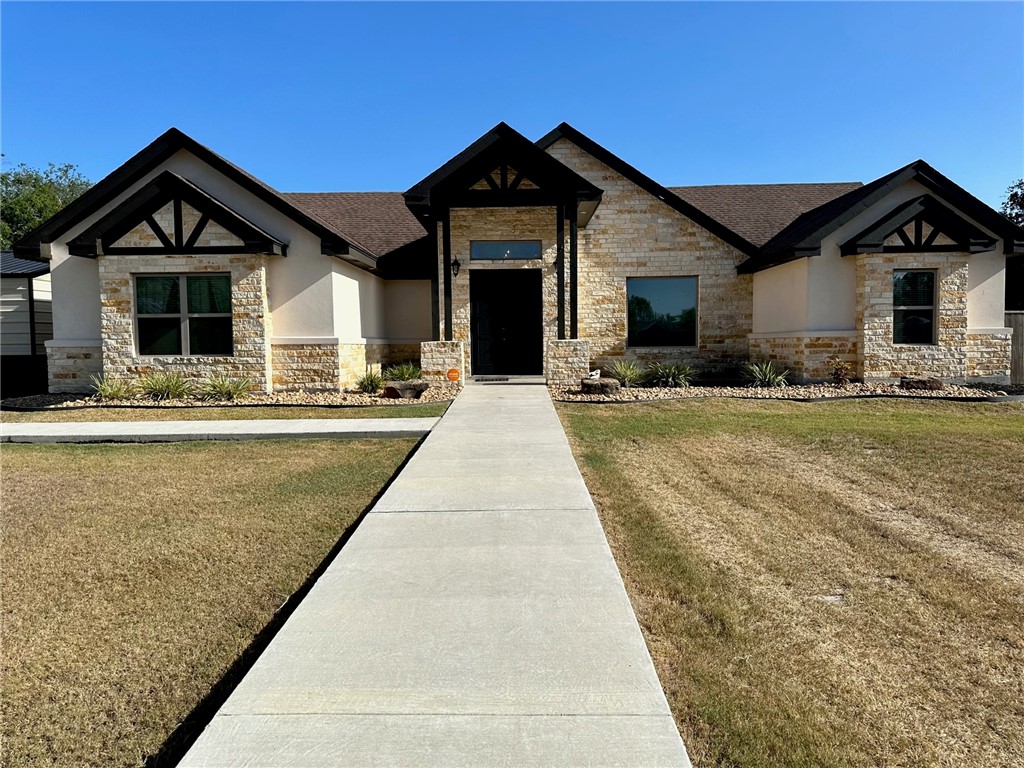 241 Melanie Lane Kingsville TX 78363