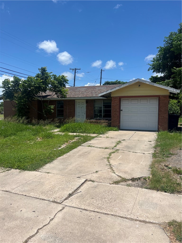 1649 Pinewood Drive Corpus Christi TX 78412