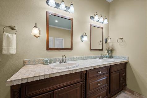 214 Bayview Drive Aransas Pass TX 78336