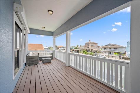 214 Bayview Drive Aransas Pass TX 78336