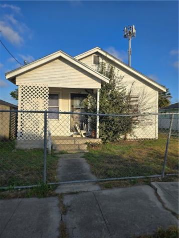 1212 14th Street Corpus Christi TX 78404