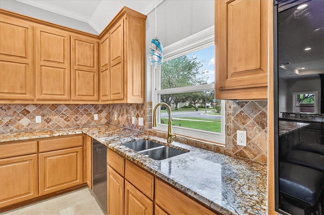 6201 Denain Drive Corpus Christi TX 78414