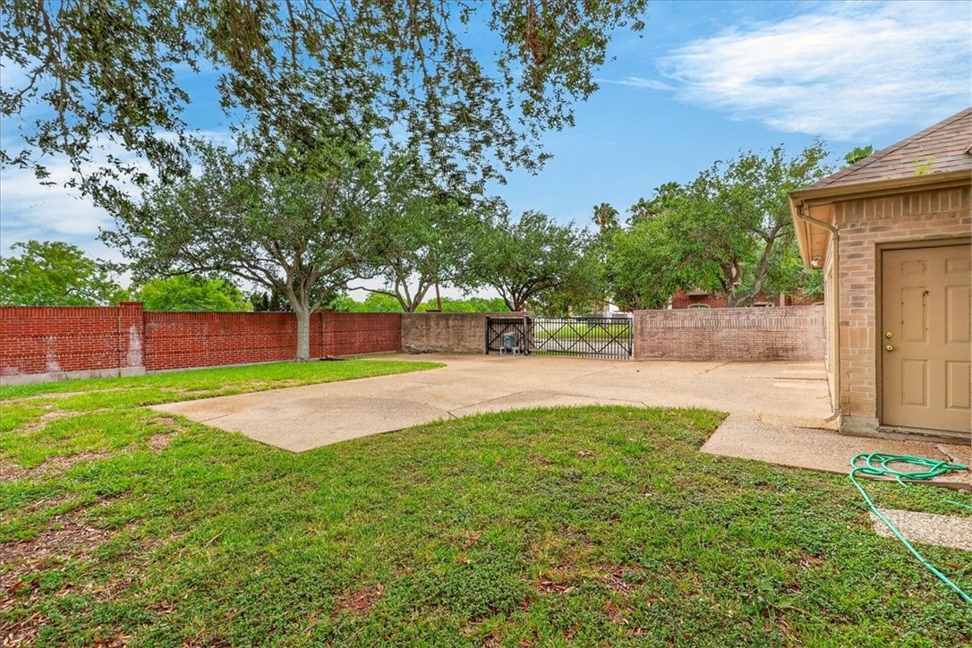 6201 Denain Drive Corpus Christi TX 78414