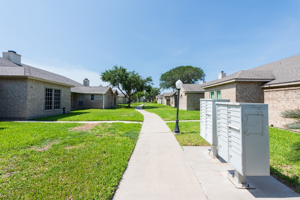 13661 Teague Trai 8 Corpus Christi TX 78410