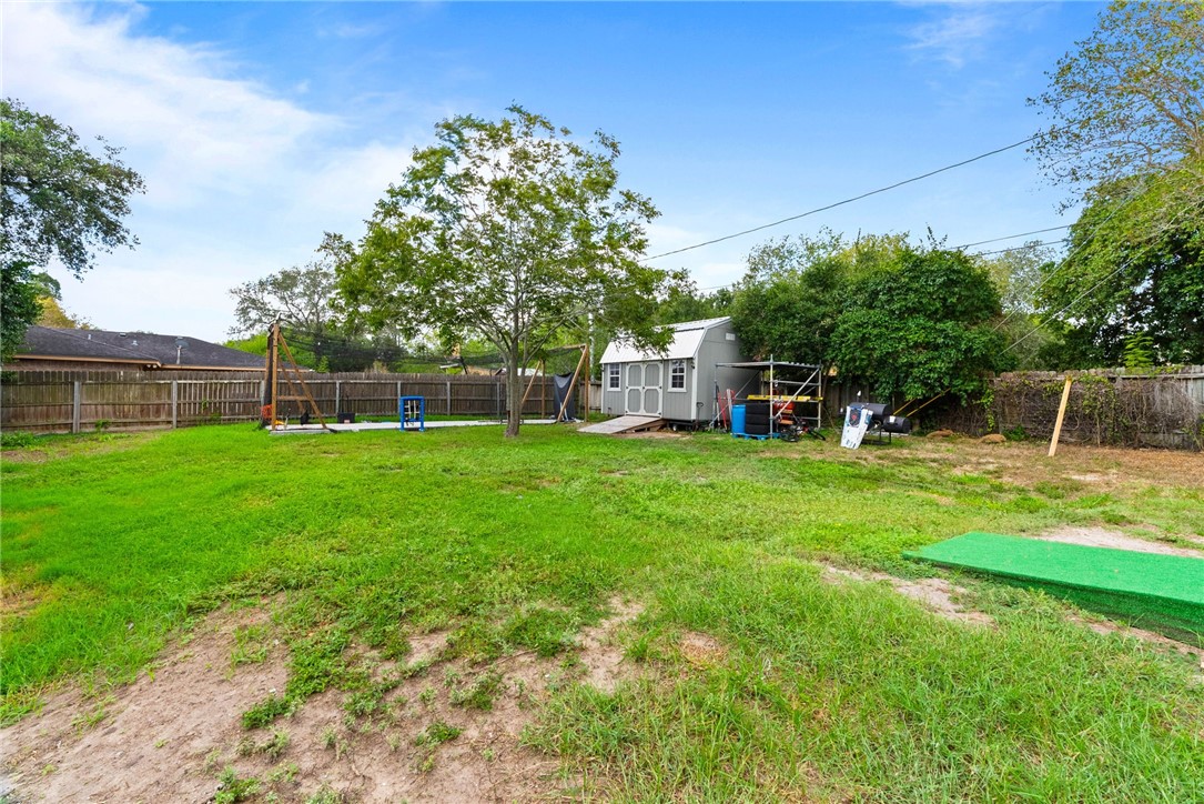 3213 Fair Oaks Drive Corpus Christi TX 78410