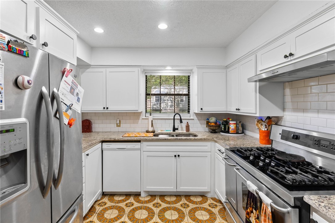 3213 Fair Oaks Drive Corpus Christi TX 78410