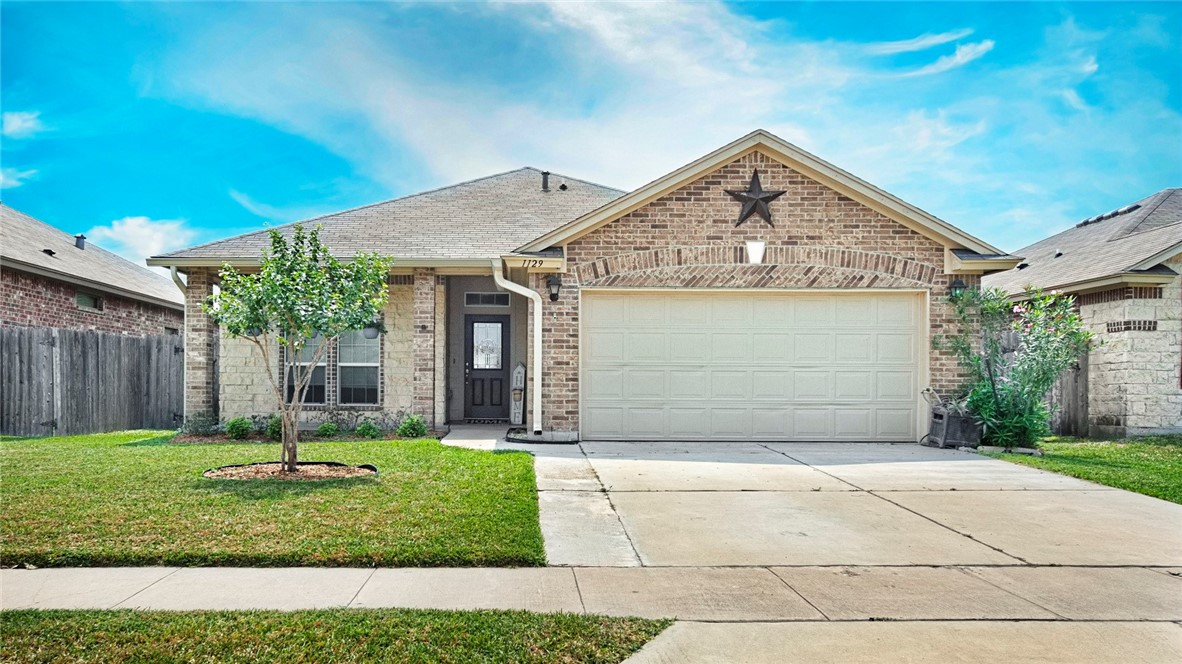 1129 Santa Catalina Portland TX 78374