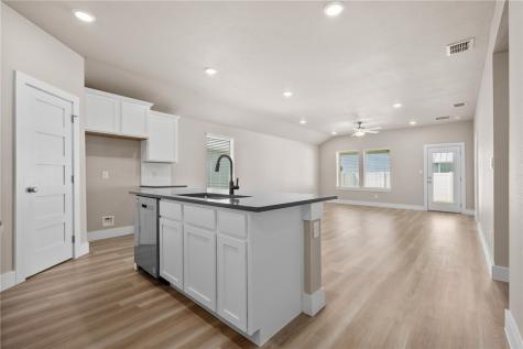 1009 St Croix Drive Rockport TX 78382