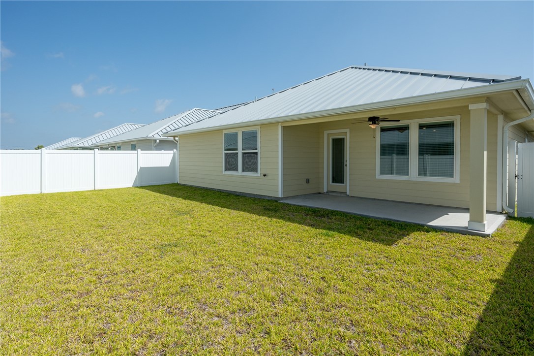 1009 St Croix Drive Rockport TX 78382