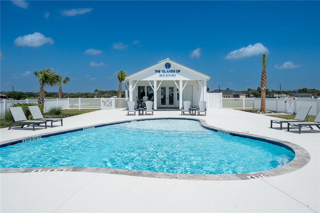 1009 St Croix Drive Rockport TX 78382