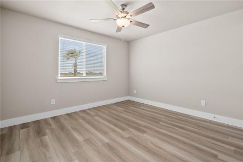 1009 St Croix Drive Rockport TX 78382