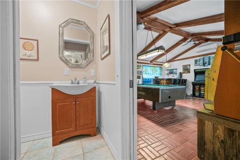 3331 Bali Drive Corpus Christi TX 78418