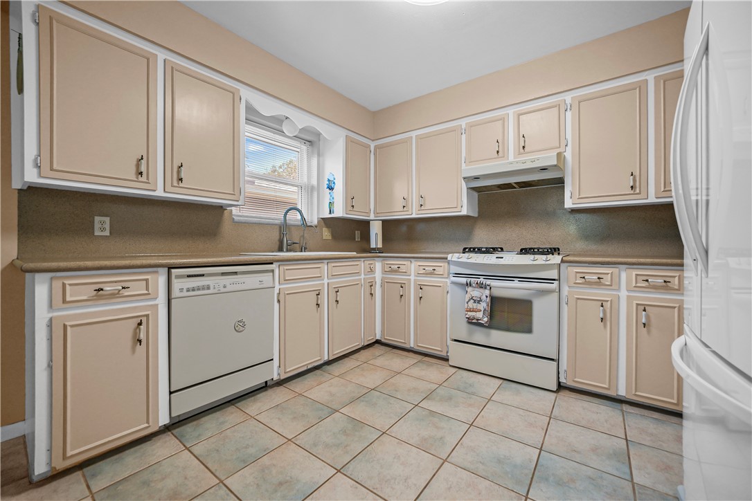 3331 Bali Drive Corpus Christi TX 78418