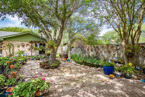 409 San Saba Drive Portland TX 78374